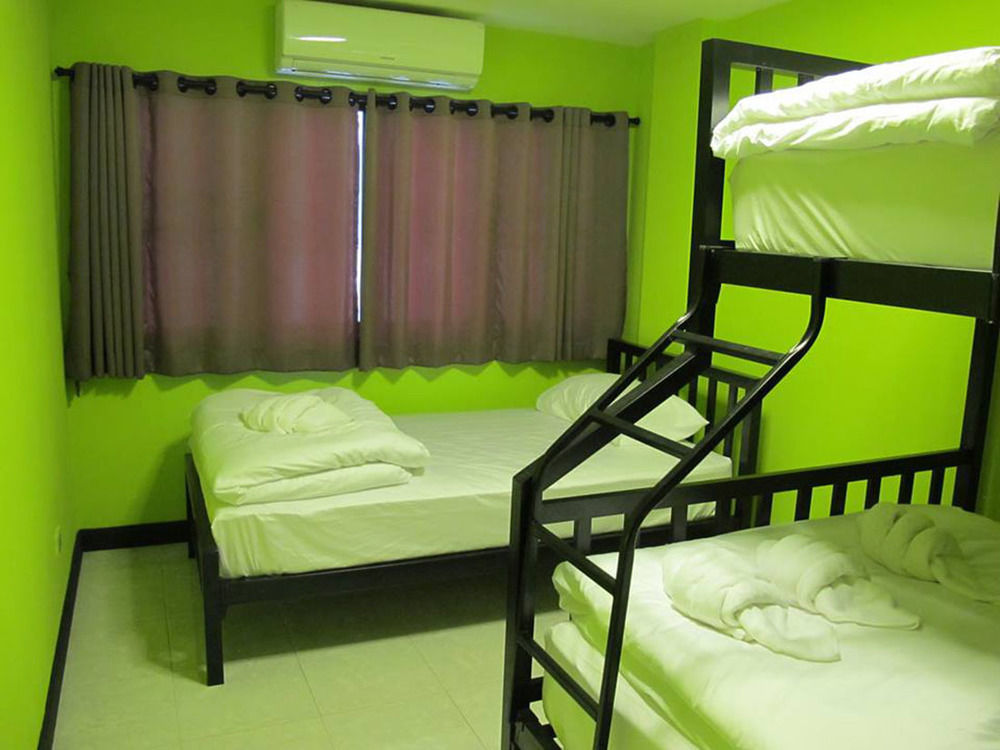 Why Not House Hostel Chiang Mai Exterior foto