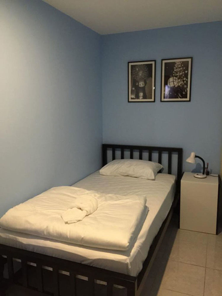 Why Not House Hostel Chiang Mai Exterior foto